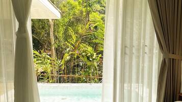 Family Villa, 2 Bedrooms, Balcony, Pool View | Blackout drapes, soundproofing, free WiFi