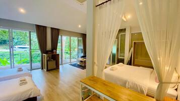 Deluxe villa, 1 slaapkamer, balkon, uitzicht op rivier | Verduisterende gordijnen, geluiddichte muren, gratis wifi
