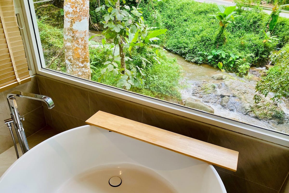 Deluxe Villa, 1 Bedroom, Balcony, River View | Bathroom | Free toiletries, hair dryer, slippers, towels