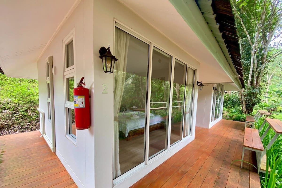 Cortinas blackout, sistema de insonorización y wifi gratis