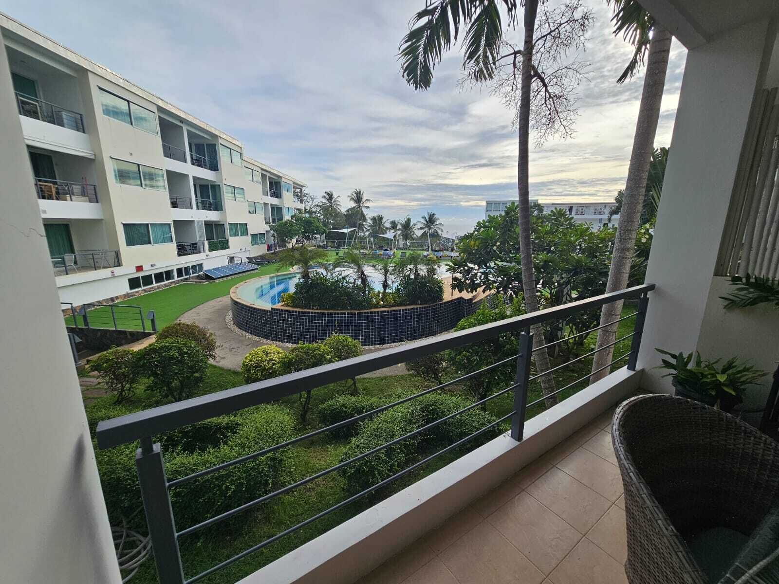Apartamento, sacada, vista para a praia | Sacada