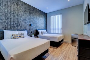 Studio, 2 Double Beds, Non Smoking | Iron/ironing board, free WiFi, bed sheets, wheelchair access - Dream Suites Near YYZ Airport (Mississauga)