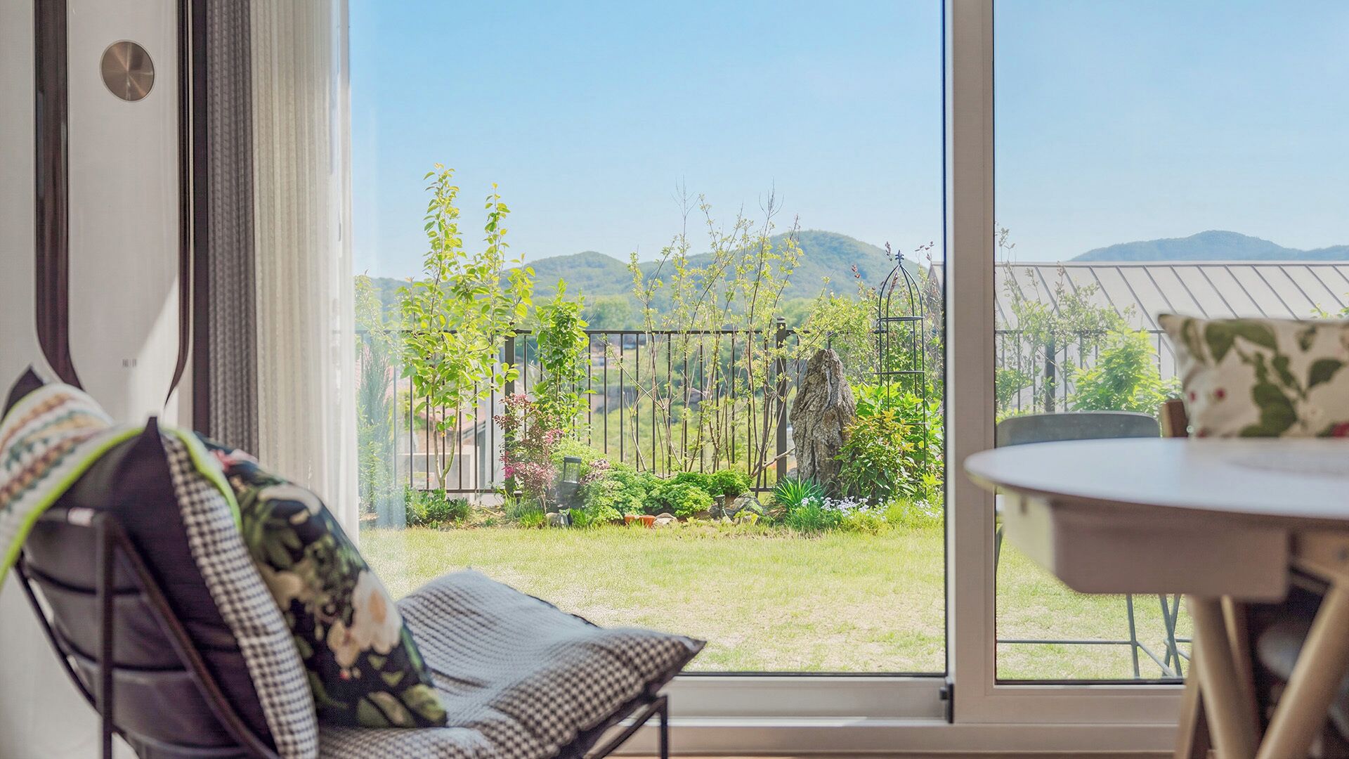 Basic Room, 3 Bedrooms (Noeuldamechae(Private)) | 3 bedrooms, free WiFi