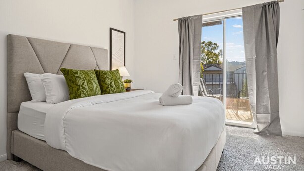 1 soverom, skrivebord, strykejern/-brett og wi-fi (inkludert)