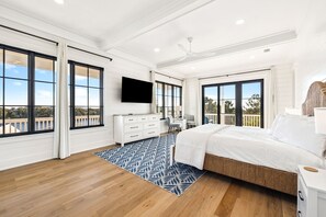 8 bedrooms, iron/ironing board, free WiFi, bed sheets - GULF VIEWS! Game Room, Private Pool, LSV/Golf Cart, Bikes! Sleeps 24 (Rosemary Beach)