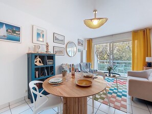 Interior - Les Hauts de Nauzan by Interhome (Saint Palais sur mer)