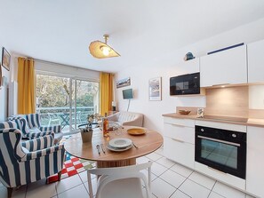 Interior - Les Hauts de Nauzan by Interhome (Saint Palais sur mer)
