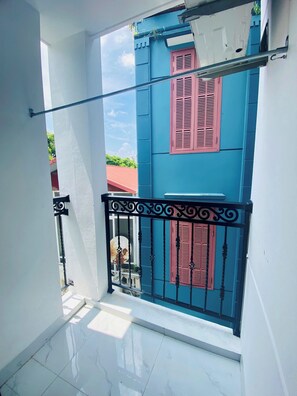 Balcony view - 25 House 298 Ngoc Lam - Long Bien bridge (Long Biên)