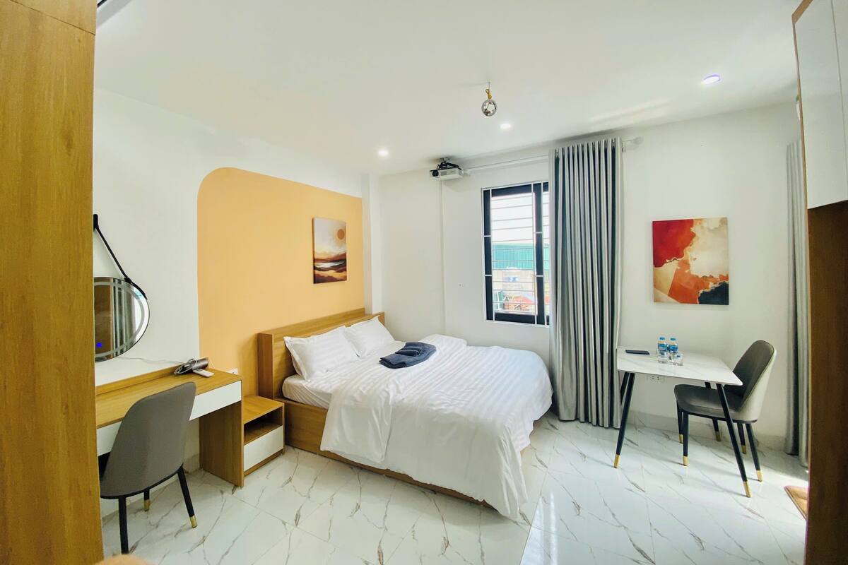 Studio Deluks, balkon, pemandangan kota | Area keluarga