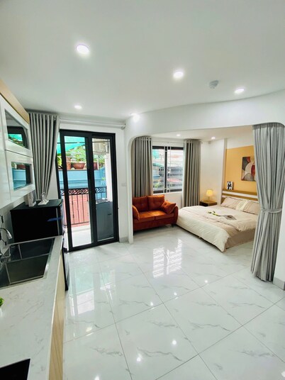 25 House 298 Ngoc Lam - Long Bien bridge