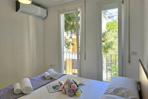 Wi-Fi gratuit, draps fournis