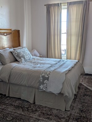 Classic Single Room, Courtyard View | Blackout drapes, iron/ironing board, free WiFi
