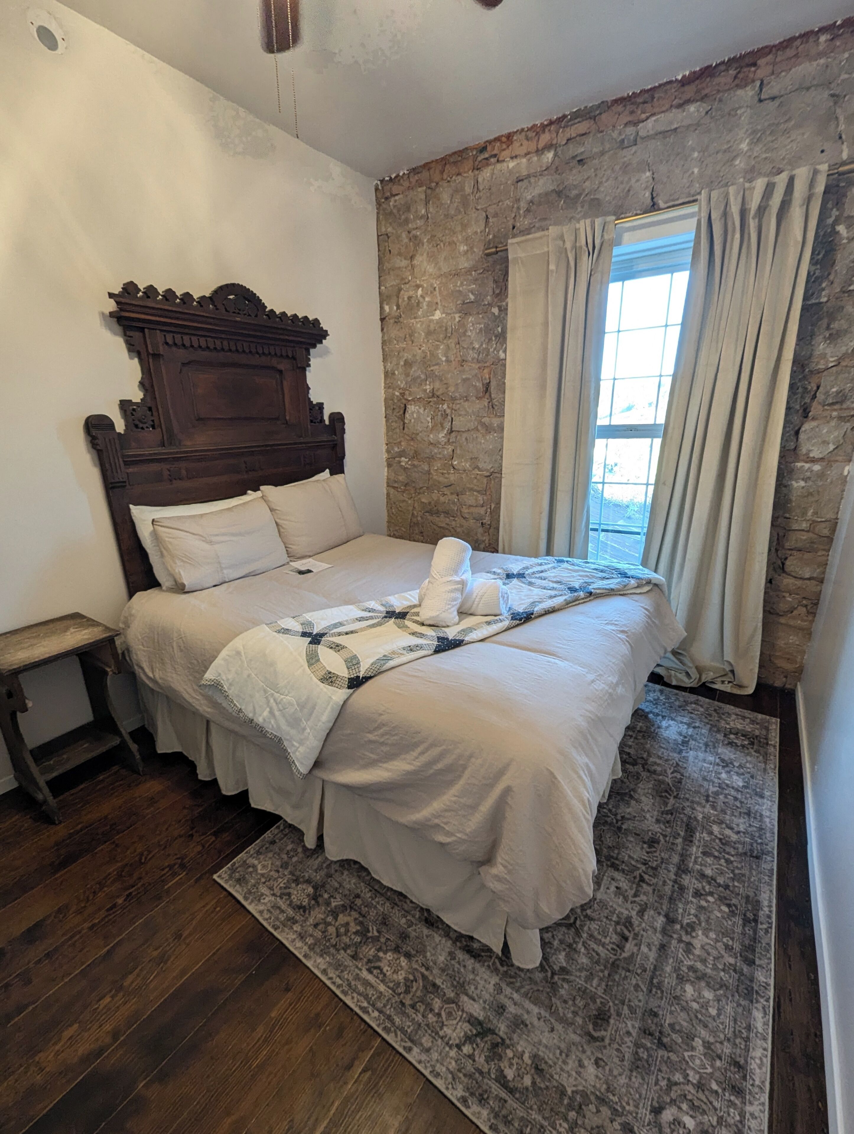 Classic Single Room, Courtyard View | Blackout drapes, iron/ironing board, free WiFi