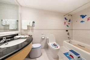 Cots/infant beds