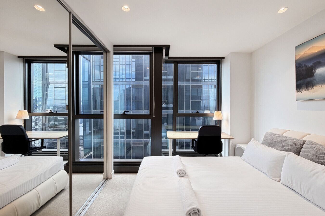 Iron/ironing board, WiFi