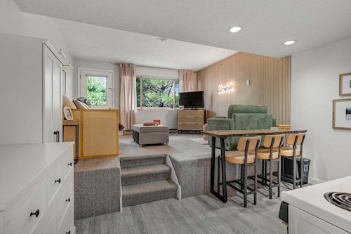 Brookside II B-205 - Sunday River Slopeside Condominium