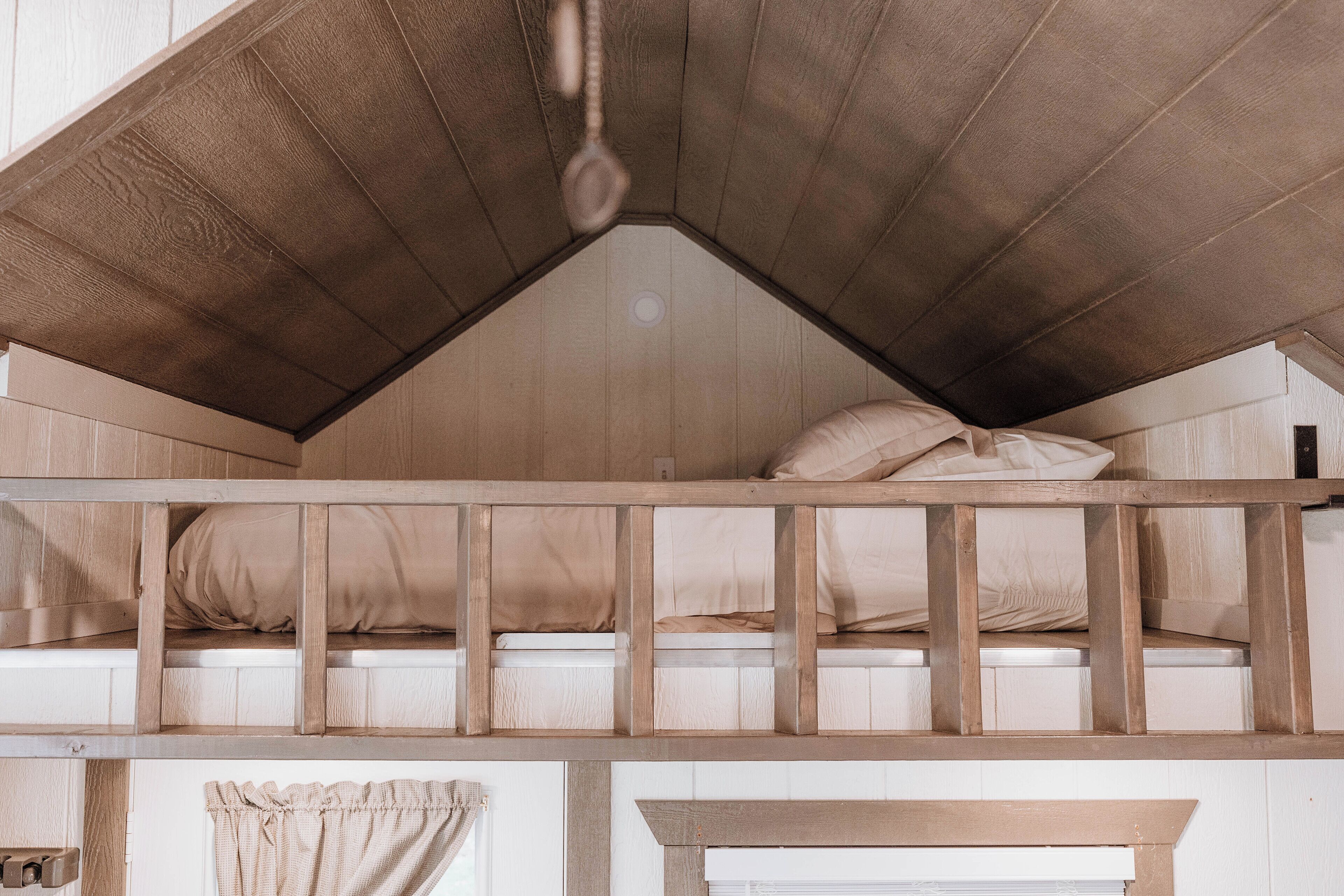 Fer et planche à repasser, Wi-Fi gratuit, draps fournis