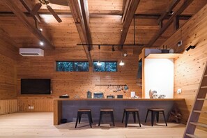 Living area - mountain loge style villa Kiccyo (Ukiha)