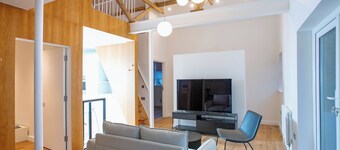 2 bedroom accommodation in The Vale, near Chesham
