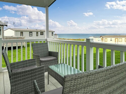 Ocean Bay View - UKC7143