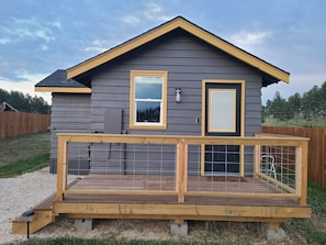 Exterior detail - Hay Creek Farmhouse (Custer)