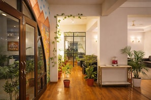 Reception - Hotel Nomadic (Udaipur)