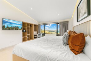 8 bedrooms, in-room safe, desk, iron/ironing board - New Luxury Estate, Privacy, Gated , Sleeps 26, Panoramic Views, Celebration Room (Cabo San Lucas)