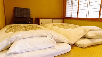 Laptop workspace, free WiFi