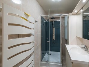 Shower - Apartment with 2 bedrooms and large terrace (Middelkerke)