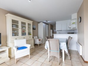 Interior - Spacious apartment with sunny terrace (Middelkerke)