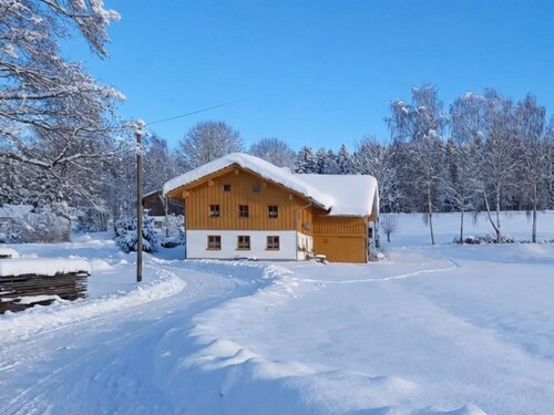Cozy Holiday Home in the Bavarian Forest