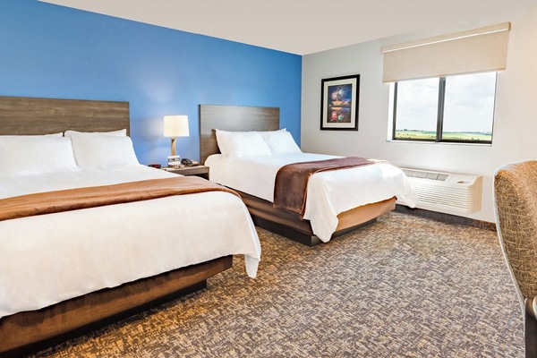 Recharge with fluffy towels and a spotless, easy-to-use bath.