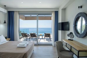 Travel cot, free WiFi - Villa Alkyoni-Villa with pool and sea views, Corfu (Agios Mathaios)