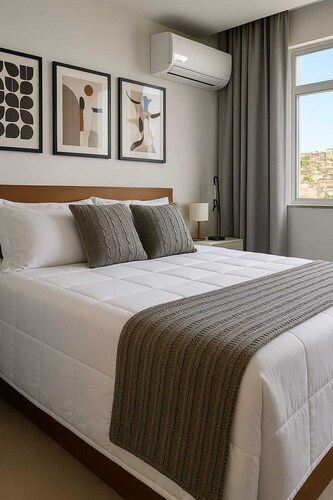 Studio Safe & Modern • 5 min Ferry to Rio• 1Gbps Wi-Fi • Pet & Kid-Friendly