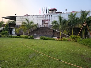 Exterior - The Forest Hills Resort (Sarada)