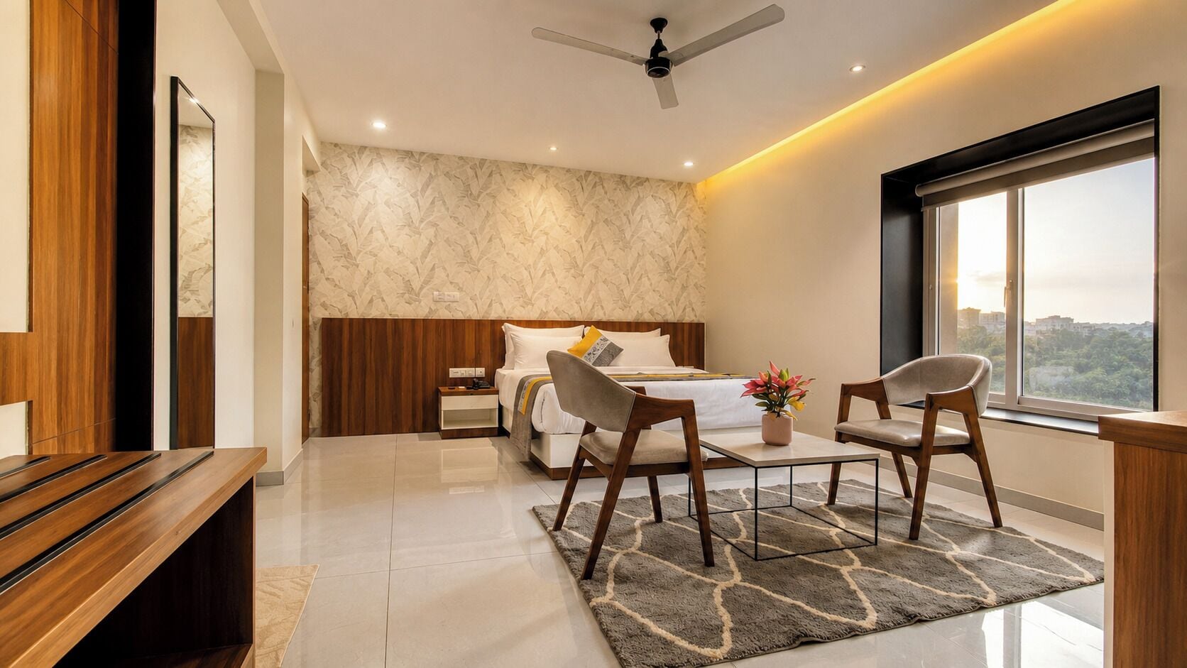 Basic Studio | Premium bedding, pillow-top beds, minibar, soundproofing
