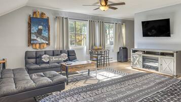 Internet, bed sheets