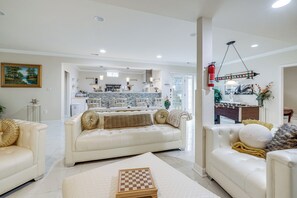 Interior - Family-Friendly Home w/ Foosball in Silver Spring! (Silver Spring)