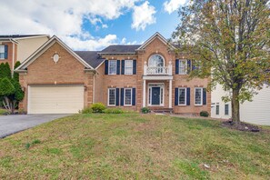 Exterior - Family-Friendly Home w/ Foosball in Silver Spring! (Silver Spring)