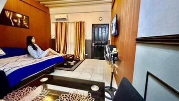 2 bedrooms