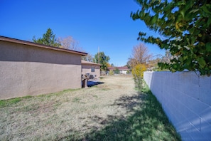 Property grounds - 1 Mi to ENMU: Portales Family Home w/ Yard! (Portales)