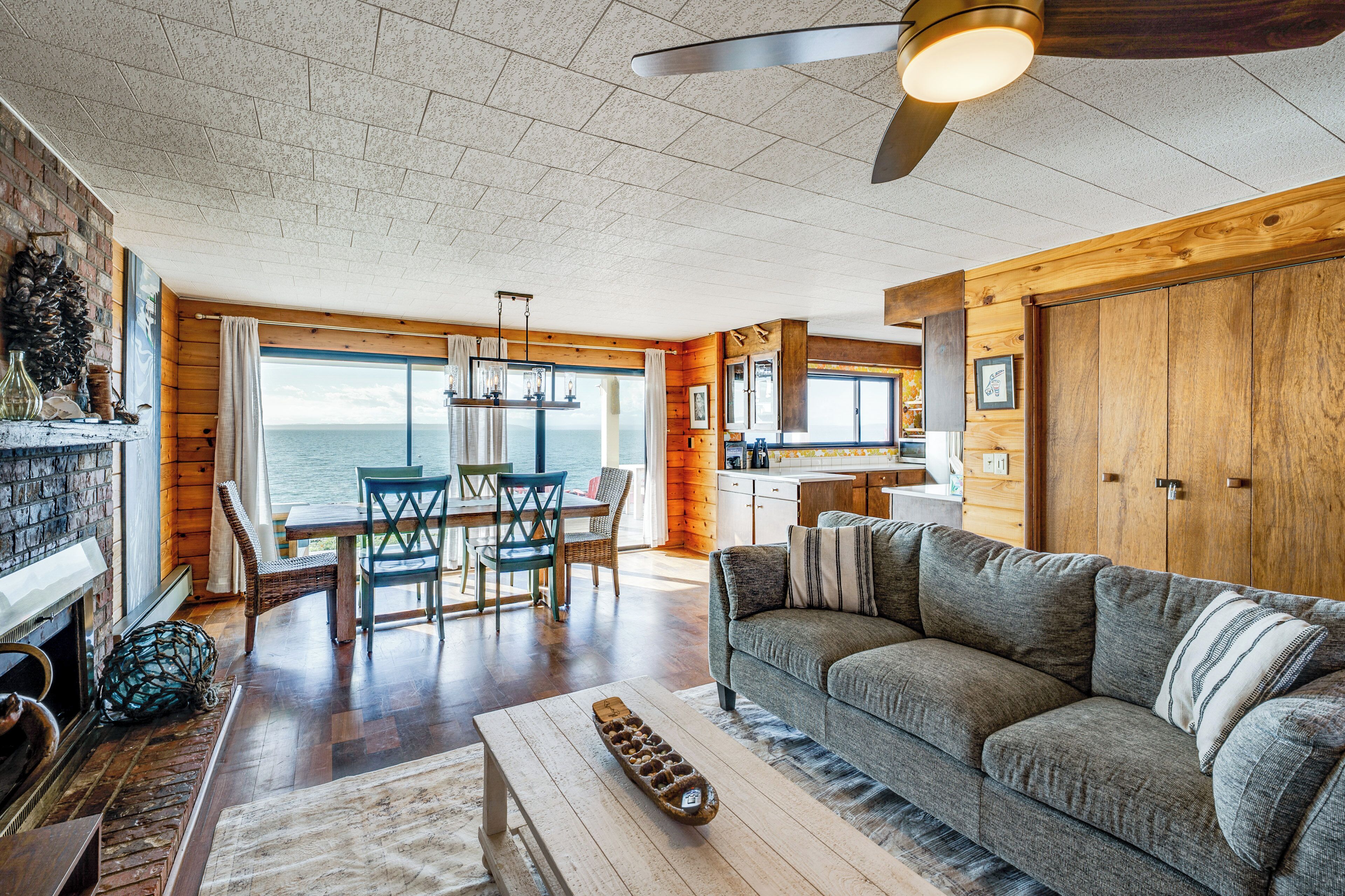 Whale Watch & Relax Fireside: Puget Sound Gem! - Port Townsend, WA