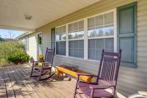 Terrace/patio - Shenandoah Retreat | Views + Stargazing (Timberville)