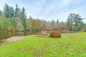 Property grounds - Peaceful Patio View! Waterfront Puget Sound Unit (Poulsbo)