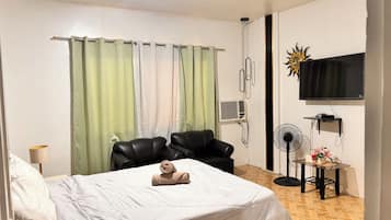 Apartment, 2 Bedrooms, Smoking, Balcony | 2 bedrooms