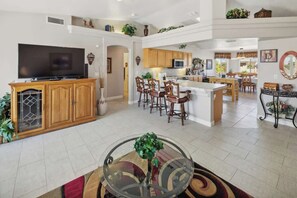 Interior - Havasu Hacienda - Pool, Hot Tub, Outdoor Kitchen! (Lake Havasu City)