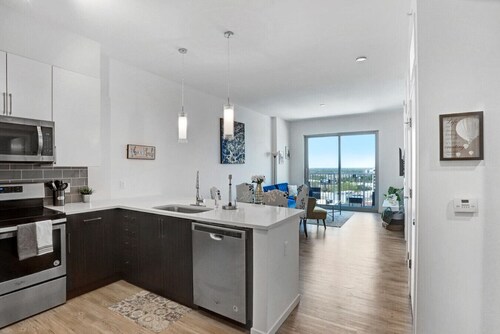 Prime Location ~ 1BR ~ Balcony ~ Views