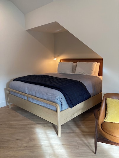 Great Island Inn - Standard Queen Guest Room