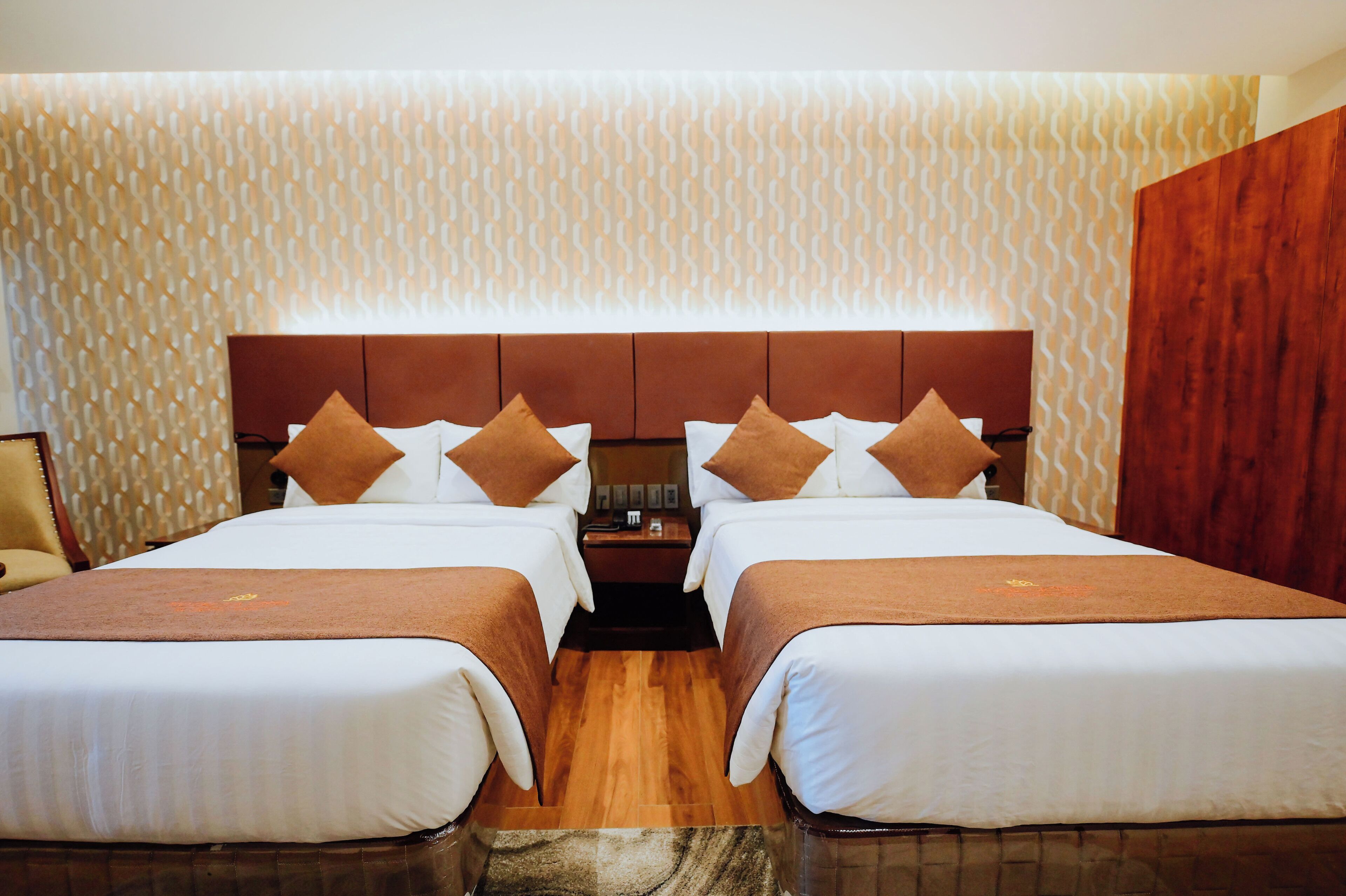 Double or Twin Room | Minibar, free WiFi, bed sheets