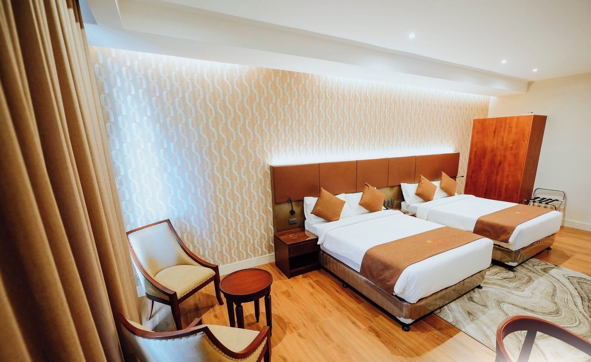 Standard Double or Twin Room | Iron/ironing board, free WiFi